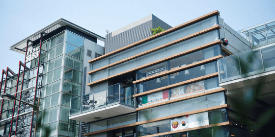 上野の森さくらテラス（約840m・徒歩11分）