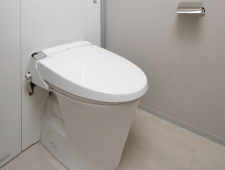 フルオート洗浄トイレ