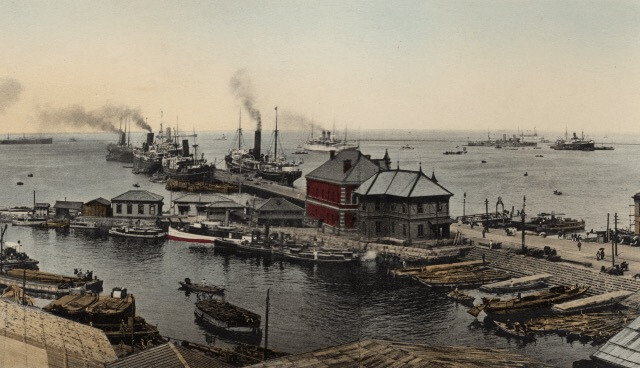 開港場の賑わい、外国人居留地に始まる歴史。